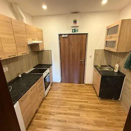 Resident House And Apartamento Priseka